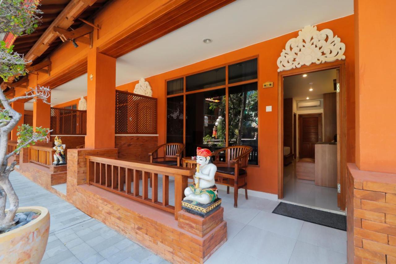 Wina Holiday Villa Kuta Lombok Exterior foto