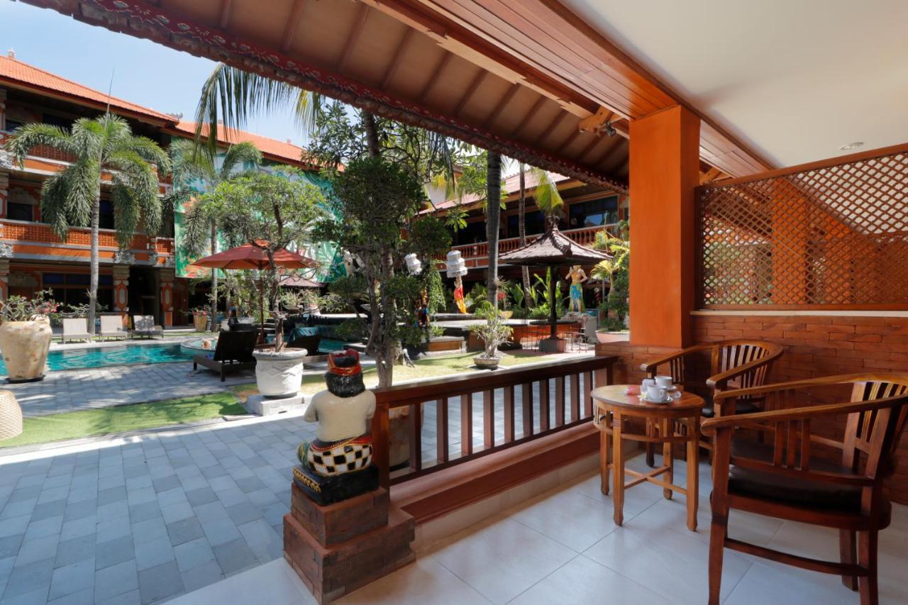 Wina Holiday Villa Kuta Lombok Exterior foto